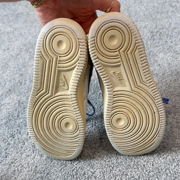 Nike Kids Air Force 1 Sneakers - Picture 4 of 5